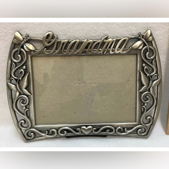 FETCO SILVER PEWTER FINISH 5 x 7 GRANDMA FRAME FOR A 3.5 x 5 PHOTO - Picture 3 of 4